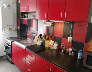 Lakás 2 szobák eladó on Floresti