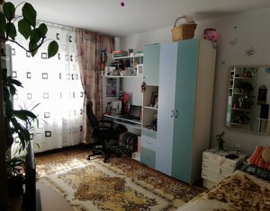 Lakás 2 szobák eladó on Floresti