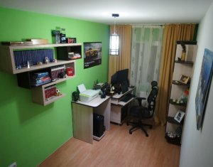 Lakás 3 szobák eladó on Cluj-napoca, Zóna Manastur