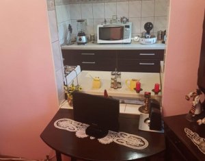 Lakás 4 szobák eladó on Cluj-napoca, Zóna Manastur