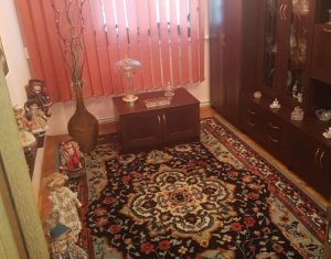 Lakás 4 szobák eladó on Cluj-napoca, Zóna Manastur