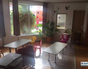 Ház 5 szobák eladó on Floresti