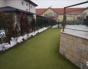 Ház 6 szobák eladó on Floresti