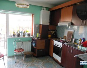 Ház 5 szobák eladó on Floresti