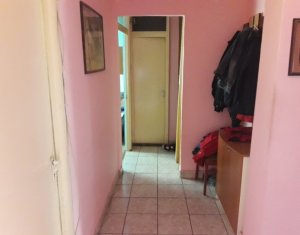 Lakás 4 szobák eladó on Cluj-napoca, Zóna Manastur