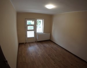 Lakás 3 szobák eladó on Cluj-napoca, Zóna Manastur