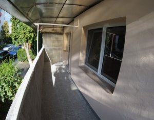 Lakás 3 szobák eladó on Cluj-napoca, Zóna Manastur