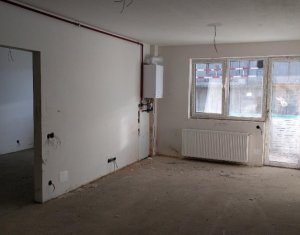 Lakás 2 szobák eladó on Floresti