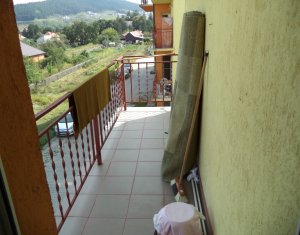 Lakás 2 szobák eladó on Floresti