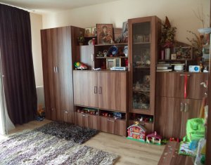 Lakás 1 szobák eladó on Floresti