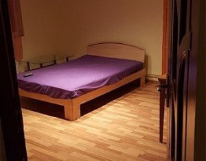 Lakás 3 szobák kiadó on Cluj-napoca, Zóna Plopilor