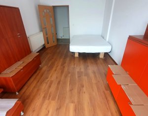 Lakás 2 szobák eladó on Floresti