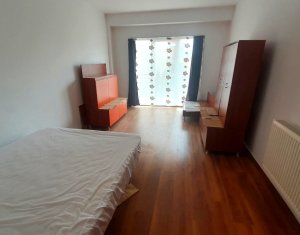 Lakás 2 szobák eladó on Floresti