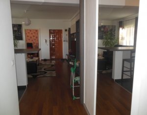 Lakás 3 szobák eladó on Floresti