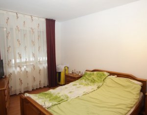 Lakás 4 szobák eladó on Cluj-napoca, Zóna Manastur