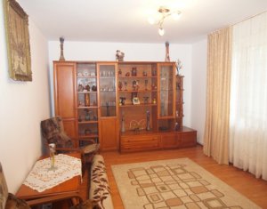 Lakás 4 szobák eladó on Cluj-napoca, Zóna Manastur