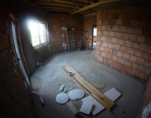 Ház 5 szobák eladó on Floresti