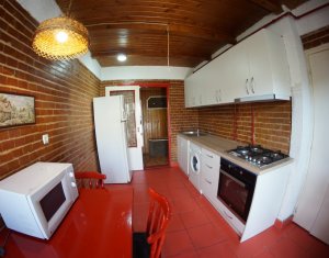 Lakás 3 szobák kiadó on Cluj-napoca, Zóna Centru