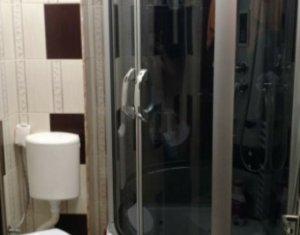 Lakás 3 szobák eladó on Floresti