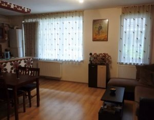 Lakás 3 szobák eladó on Floresti