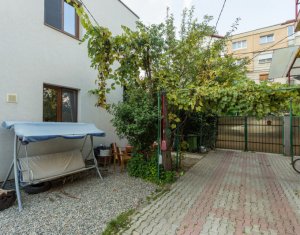 Ház 8 szobák eladó on Cluj-napoca, Zóna Marasti