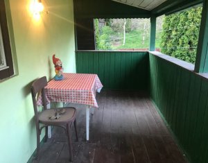 Nyaralók eladó on Maguri-racatau, Zóna Centru