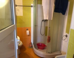 Ház 3 szobák kiadó on Floresti