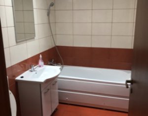 Lakás 2 szobák eladó on Floresti