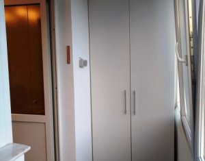 Lakás 4 szobák eladó on Cluj-napoca, Zóna Manastur