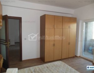 Lakás 3 szobák eladó on Floresti