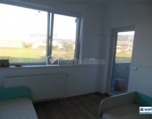 Lakás 3 szobák eladó on Floresti