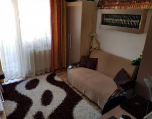 Lakás 3 szobák eladó on Floresti