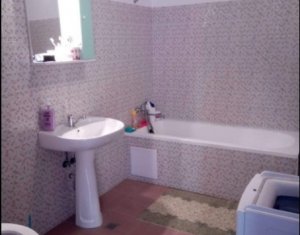 Lakás 2 szobák eladó on Floresti