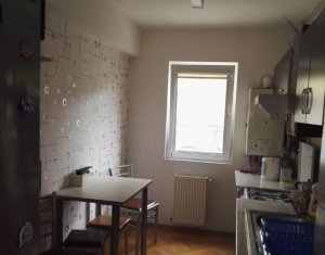 Lakás 2 szobák eladó on Floresti