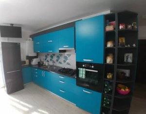 Lakás 3 szobák eladó on Floresti