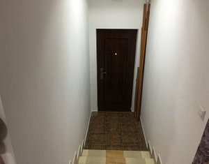 Lakás 2 szobák eladó on Floresti