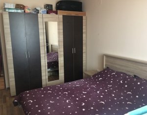 Lakás 2 szobák eladó on Floresti