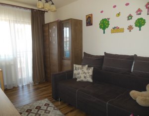 Lakás 3 szobák eladó on Floresti