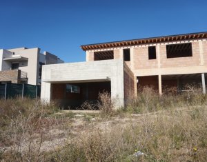 Ház 5 szobák eladó on Cluj-napoca, Zóna Dambul Rotund