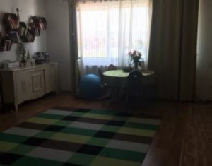 Lakás 2 szobák eladó on Floresti