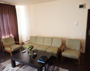 Lakás 3 szobák eladó on Floresti