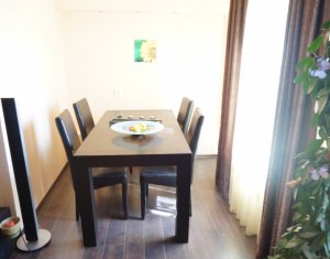 Lakás 3 szobák eladó on Floresti