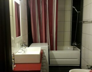 Lakás 3 szobák eladó on Floresti