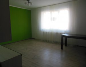 Lakás 2 szobák eladó on Floresti