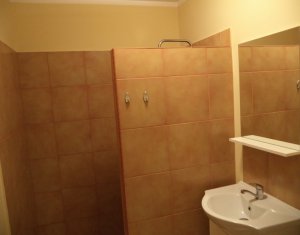 Lakás 2 szobák eladó on Floresti