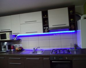 Lakás 3 szobák eladó on Floresti