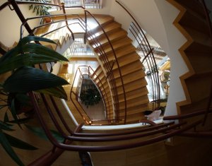 Ház 10 szobák eladó on Cluj-napoca, Zóna Zorilor