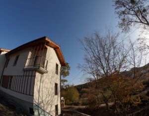 Ház 9 szobák eladó on Cluj-napoca, Zóna Manastur