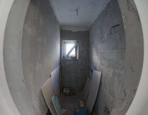 Ház 9 szobák eladó on Cluj-napoca, Zóna Manastur