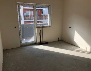 Lakás 3 szobák eladó on Floresti